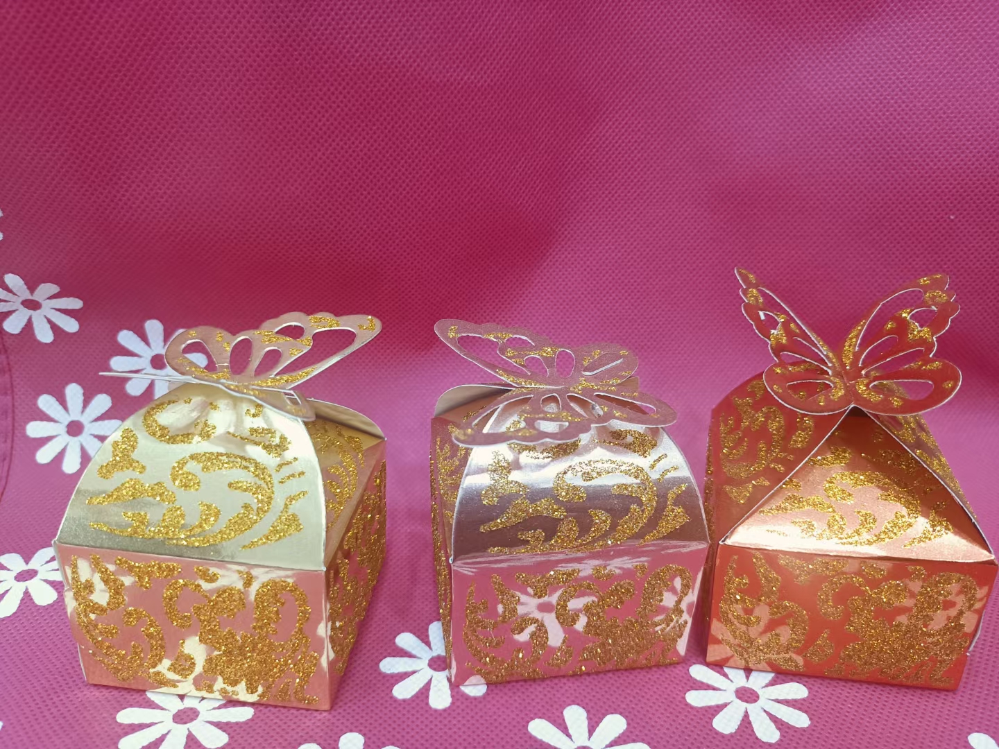 The Allure of OEM Beautiful Paper Packs and Packing Boxes: Elevating Paper Gift Boxes