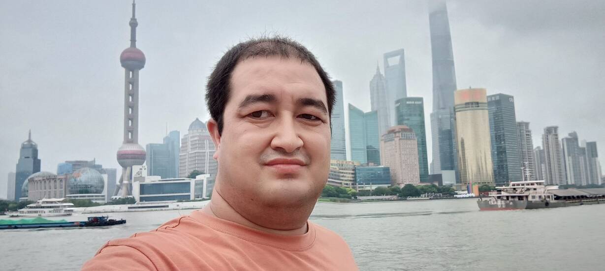 Aosiman Tuohesun (Osman Tohsun) · Founder, Yiwu OOU Import & Export Co., Ltd.